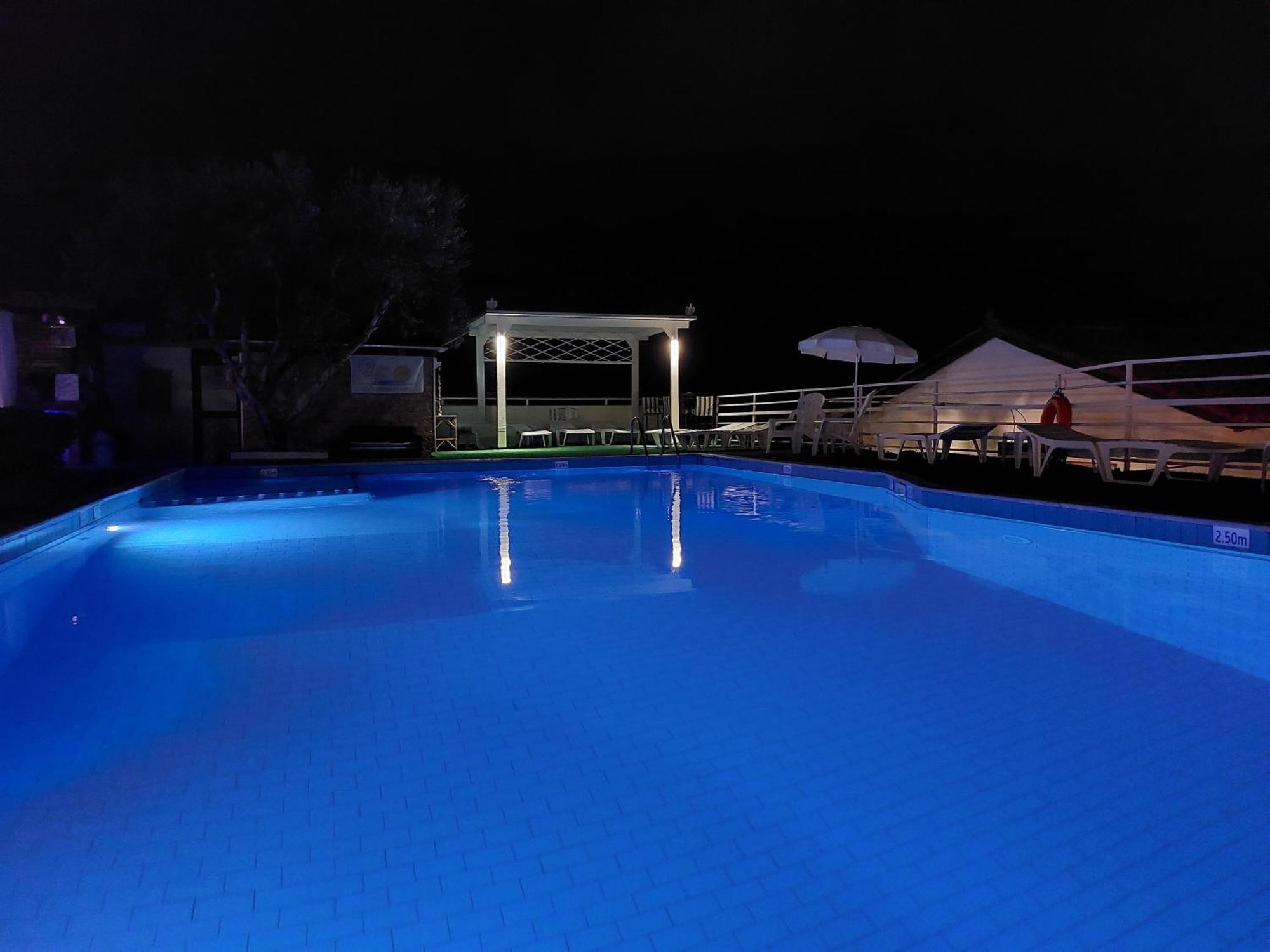 View Villas ヘルソニソス エクステリア 写真
